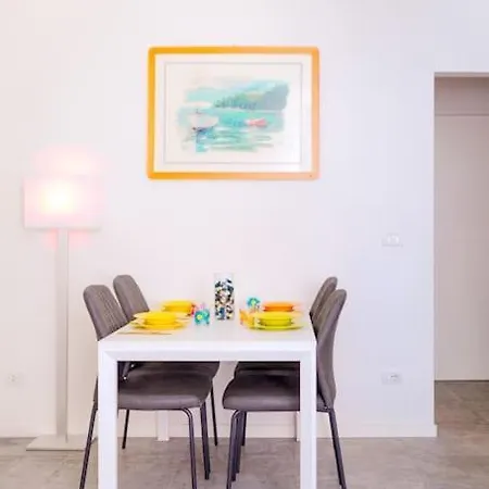 Center Portofino - Free Parking - By The Sea - Ac - Free Wi-fi Appartamento