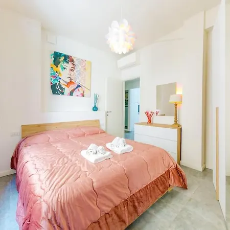 Center Portofino - Free Parking - By The Sea - Ac - Free Wi-fi Appartamento